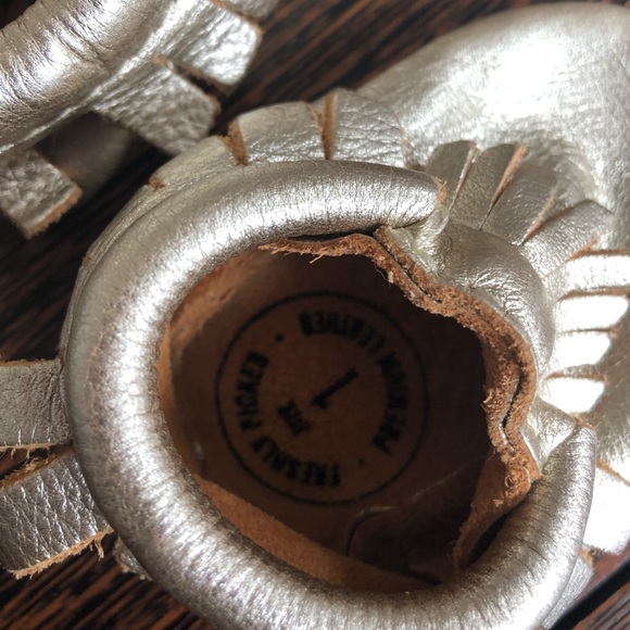 Freshly Picked gold fringe moccasins. - Picture 3 of 3